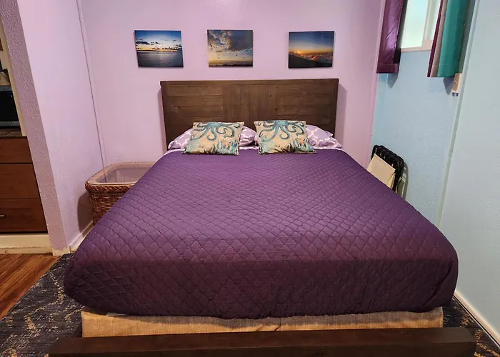 Yonegan Central Maui Getaways